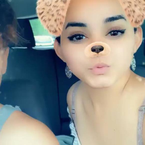 Meet your Posher, Carlos - Picture 1 of 1